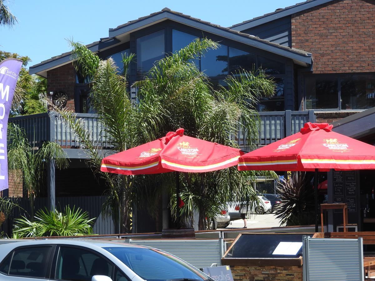 Surf City Motel Торки Екстериор снимка